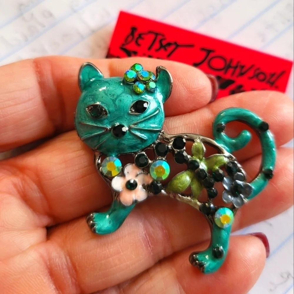 NEW Blue and Black Cat Pendant with Floral Design NO CHAIN